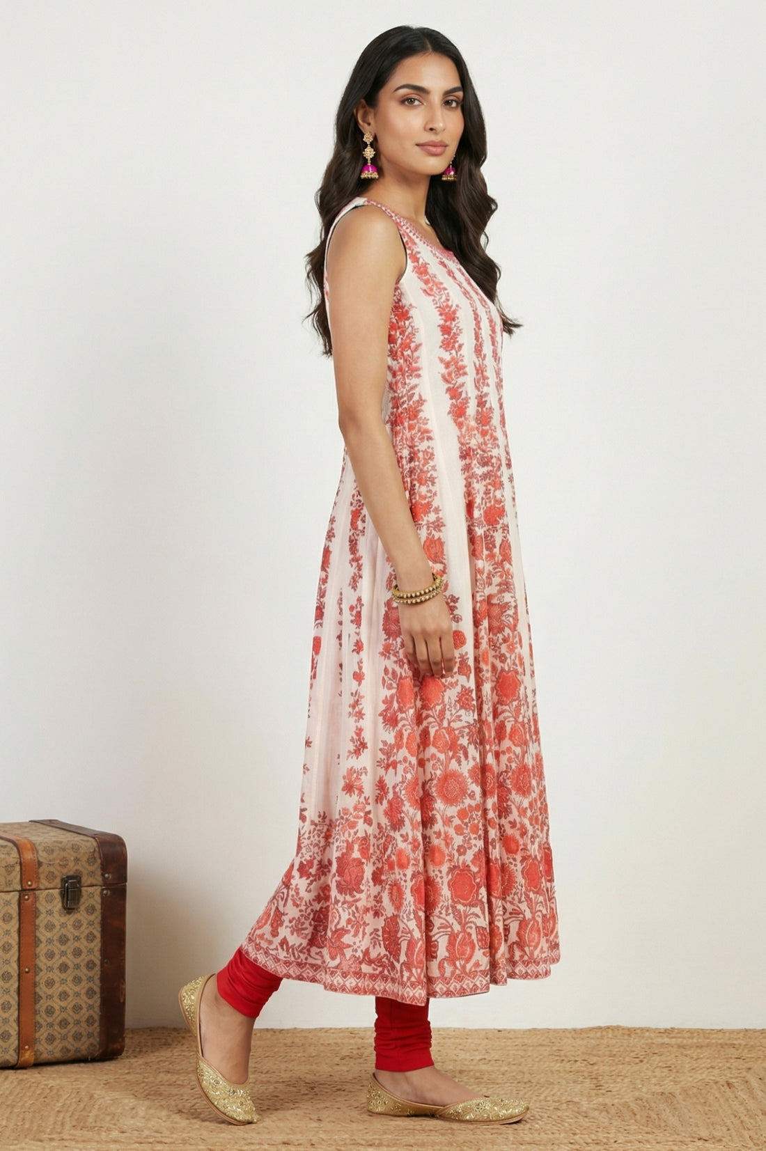 Off White Floral Printed Pure Cotton Sleeveless Anarkali Kurta