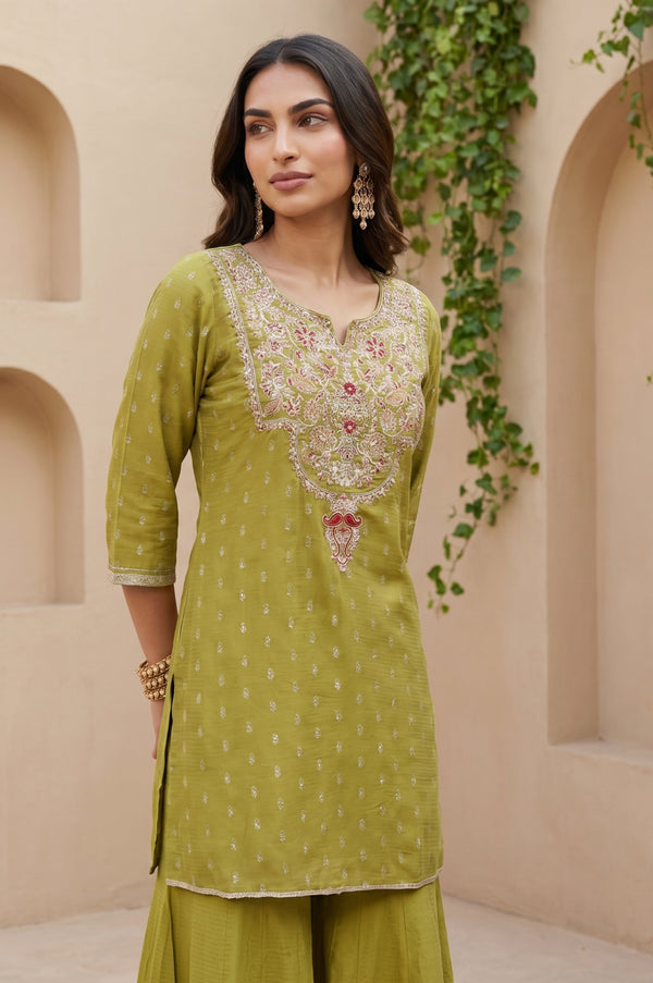 Green Embroidered Yarn Dyed Jacquard Straight Short Kurta
