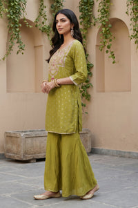 Green Embroidered Yarn Dyed Jacquard Straight Short Kurta