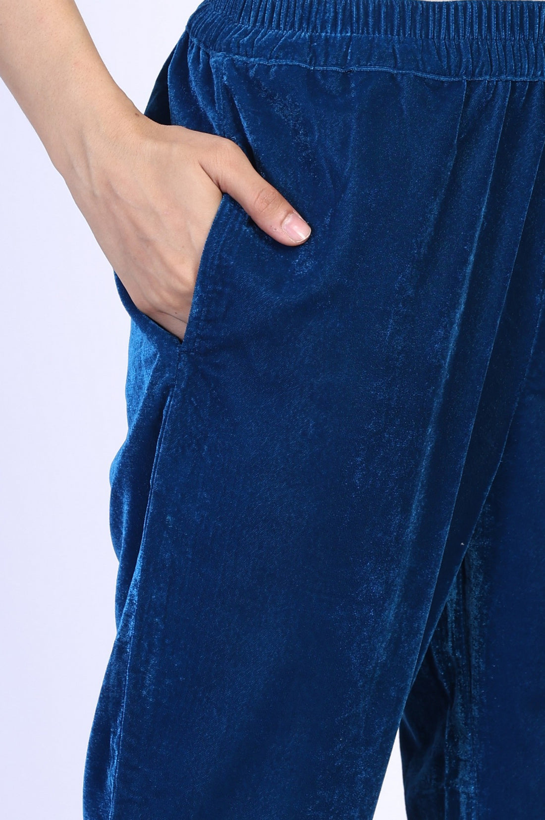Blue Dori Embroidery Straight Kurta with Trouser