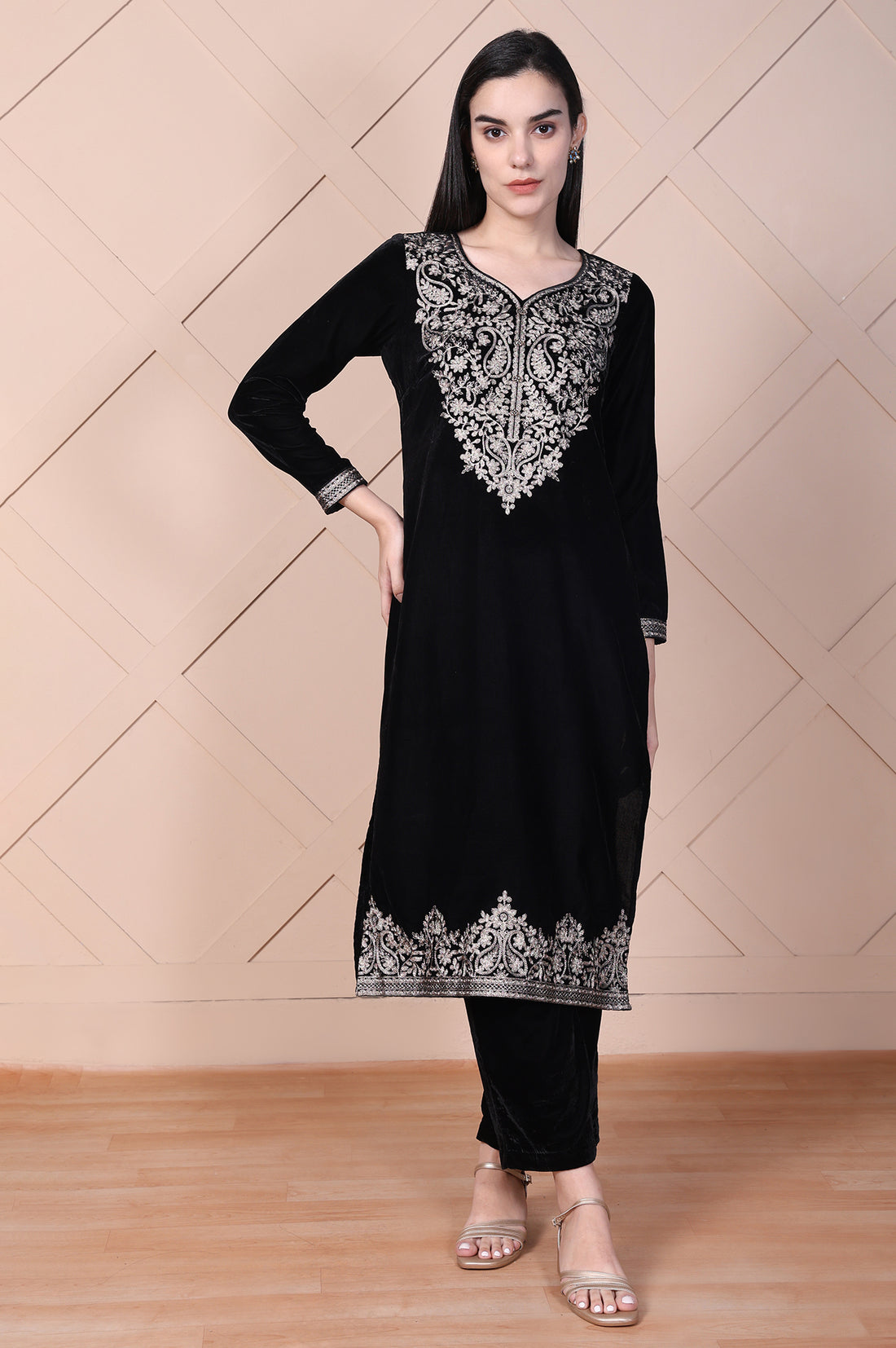 Black Embroidered Acrylic Straight Kurta and Palazzo Winter Co-ord Set