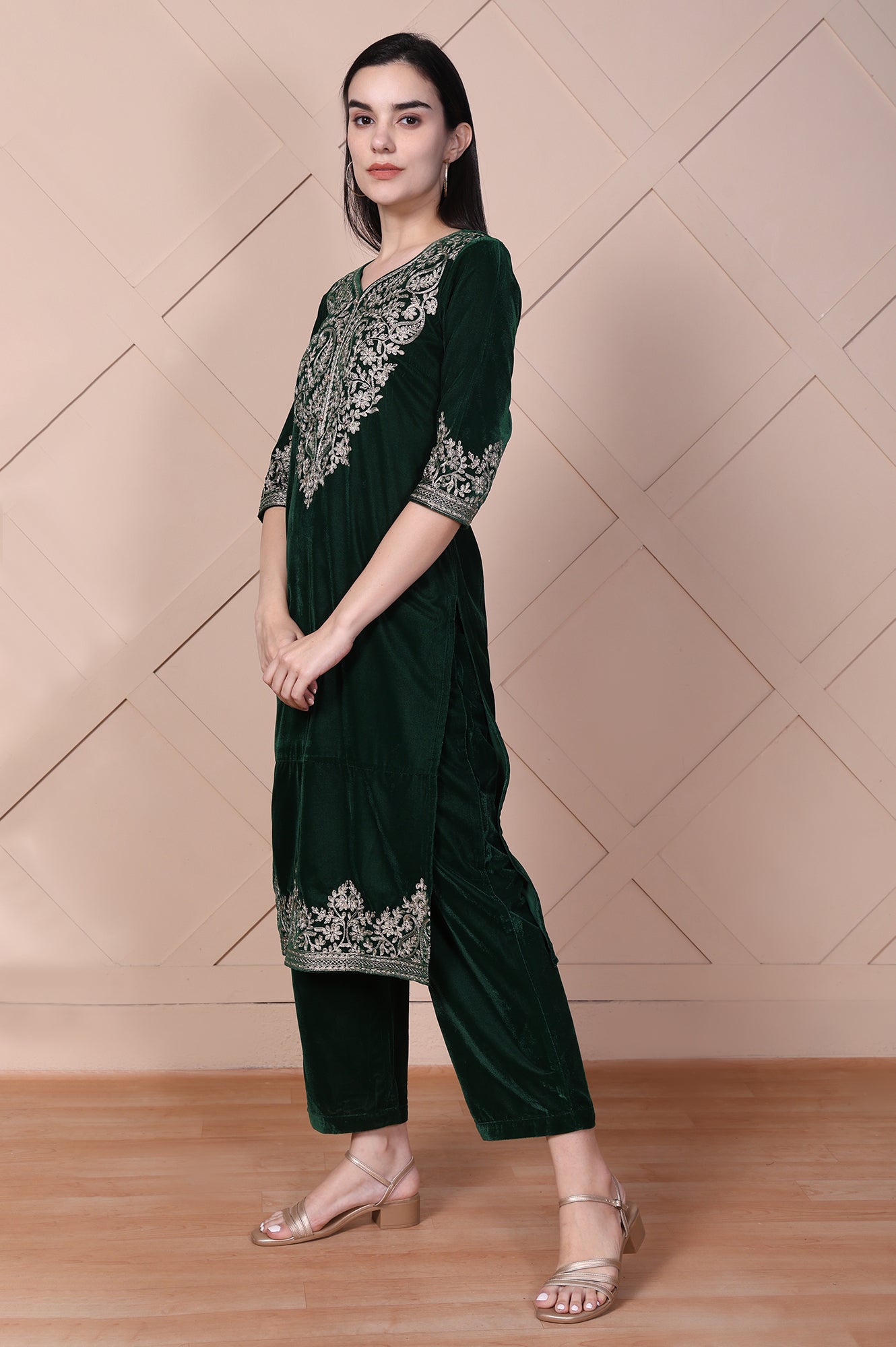 Green Embroidered Straight Acrylic Blend Kurta with Palazzo Set