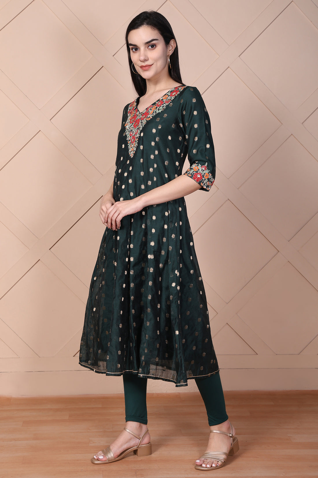 Green Embroidered A-Line Silk Blend Kurta with Legging and Dupatta Set