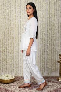 White Geometric Printed Straight Kurta with Patiala and Dupatta Set