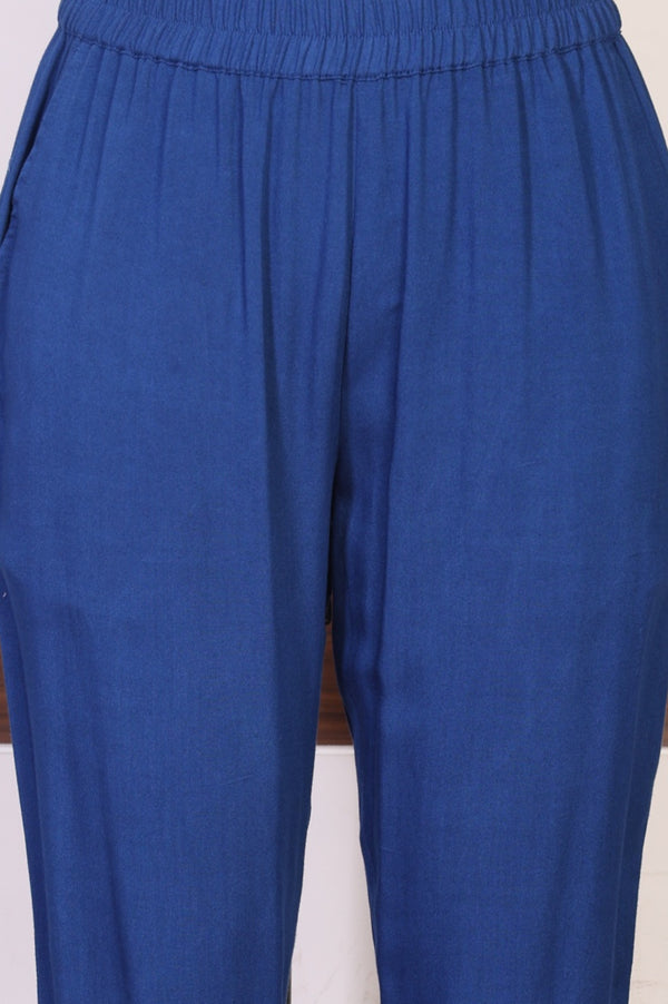 White Floral Printed Thread Embroidered Pure Cotton Straight Kurta with Trousers and Dupatta Set