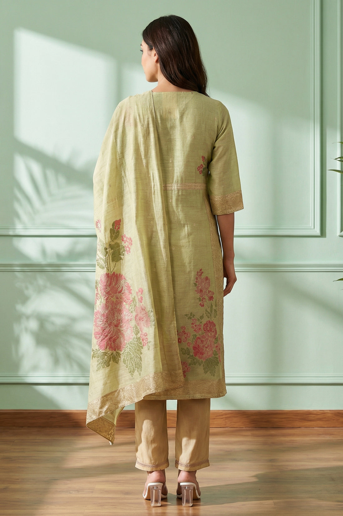 Green Thread Embroidered Jacquard Straight Kurta with Trousers and Dupatta Set