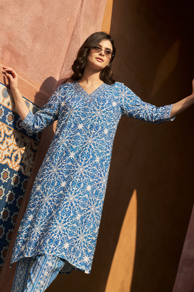 Blue Floral Printed Straight Kurta and Palazzo Set