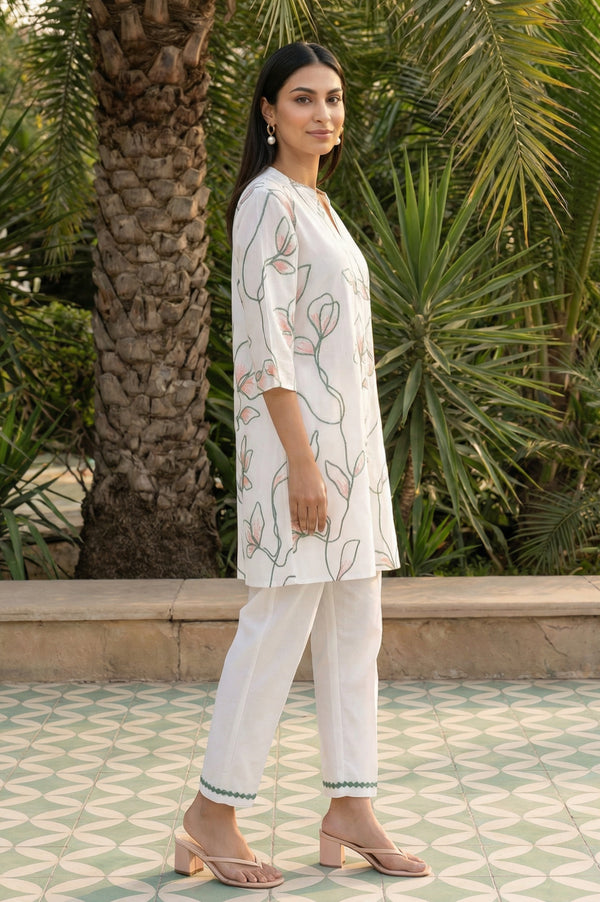 White Thread Embroidered Rayon Straight Kurta with Trousers Co-ord Set