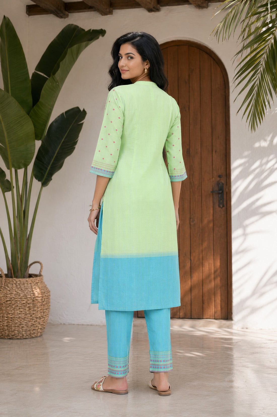 Aurelia Women&