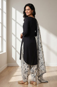 Black Solid Viscose Straight Kurta With Salwar And Stole Set