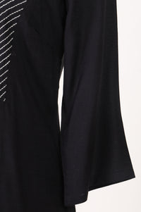 Black Solid Viscose Straight Kurta With Salwar And Stole Set