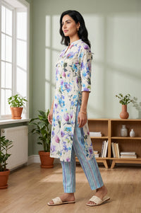 Off White Floral Printed Cotton Blend Straight Kurta With Trousers Co-ord Set