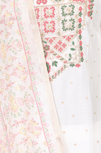 Aurelia Women&