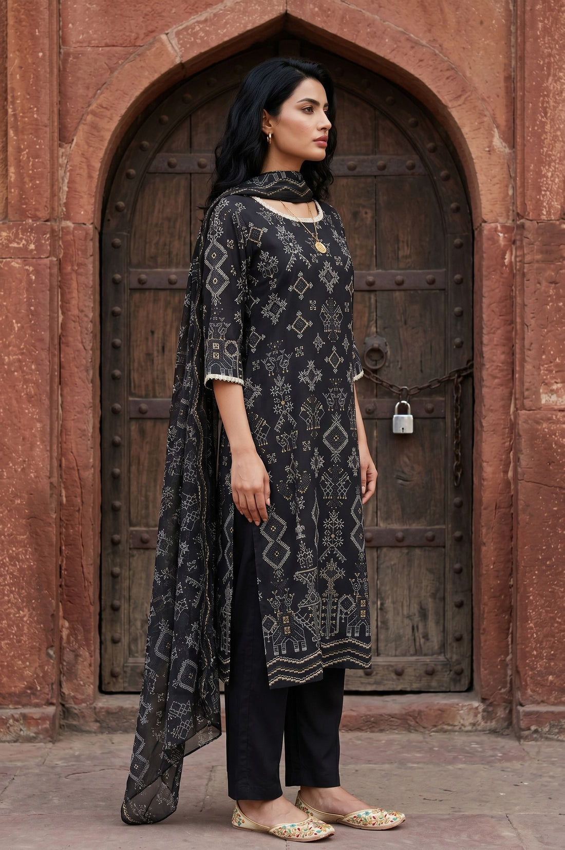 Black Geometric Printed Rayon Straight Kurta With Palazzo and Stole Set