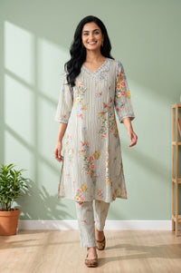 White Floral Printed Rayon Straight Kurta With Trousers Co-ord Set
