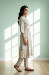 White Floral Printed Rayon Straight Kurta With Trousers Co-ord Set