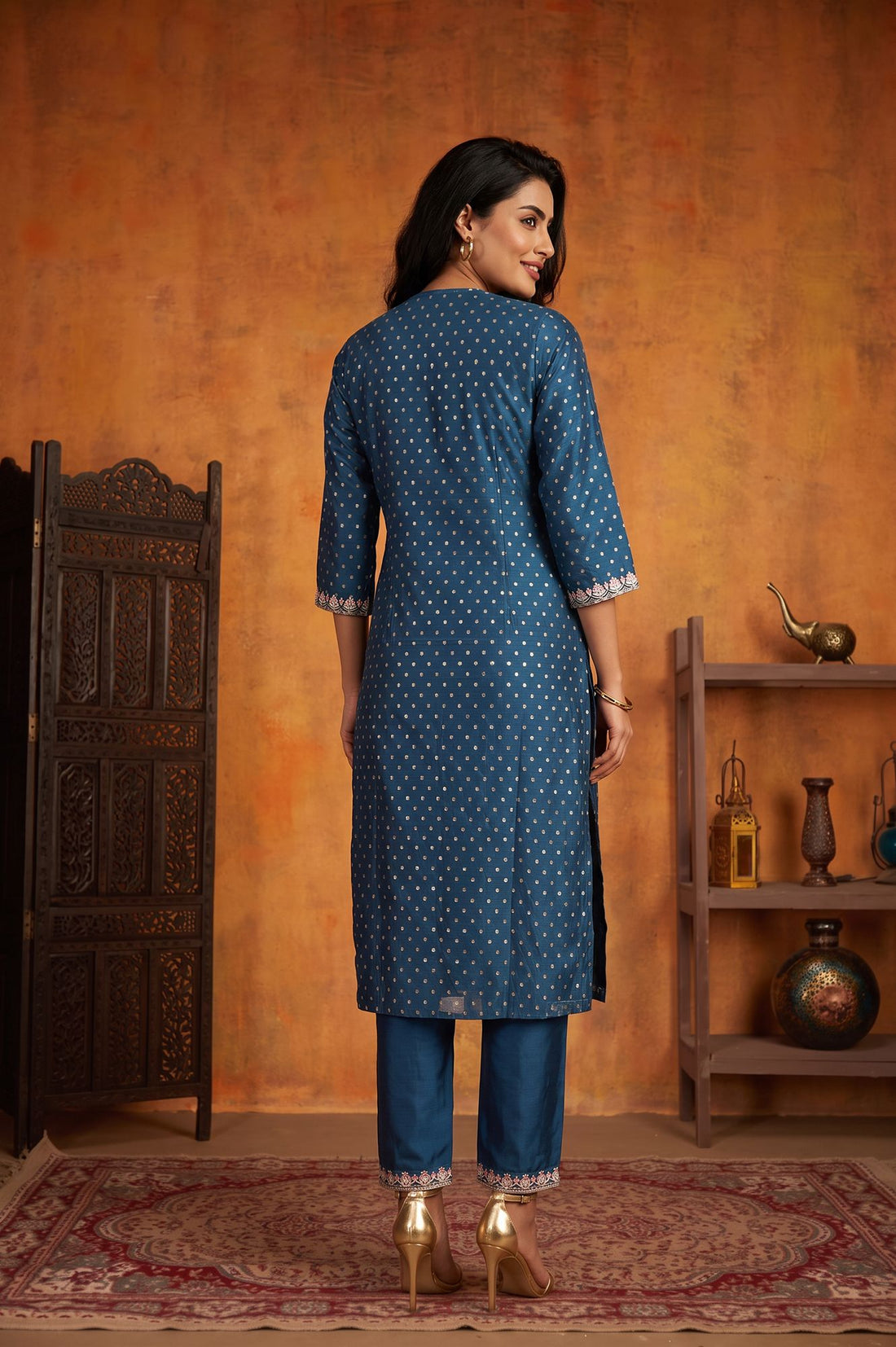 Teal Embroidered Chanderi Buti Straight Kurta with Trousers Set