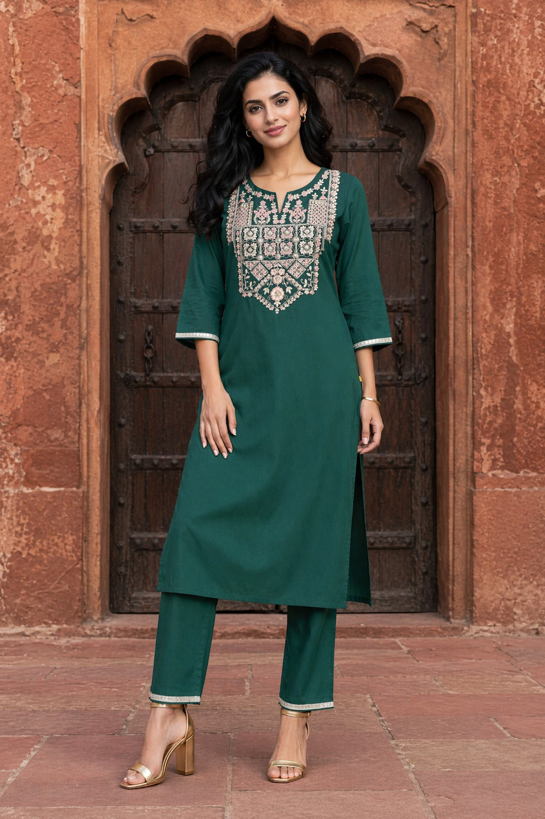 Aurelia Women&