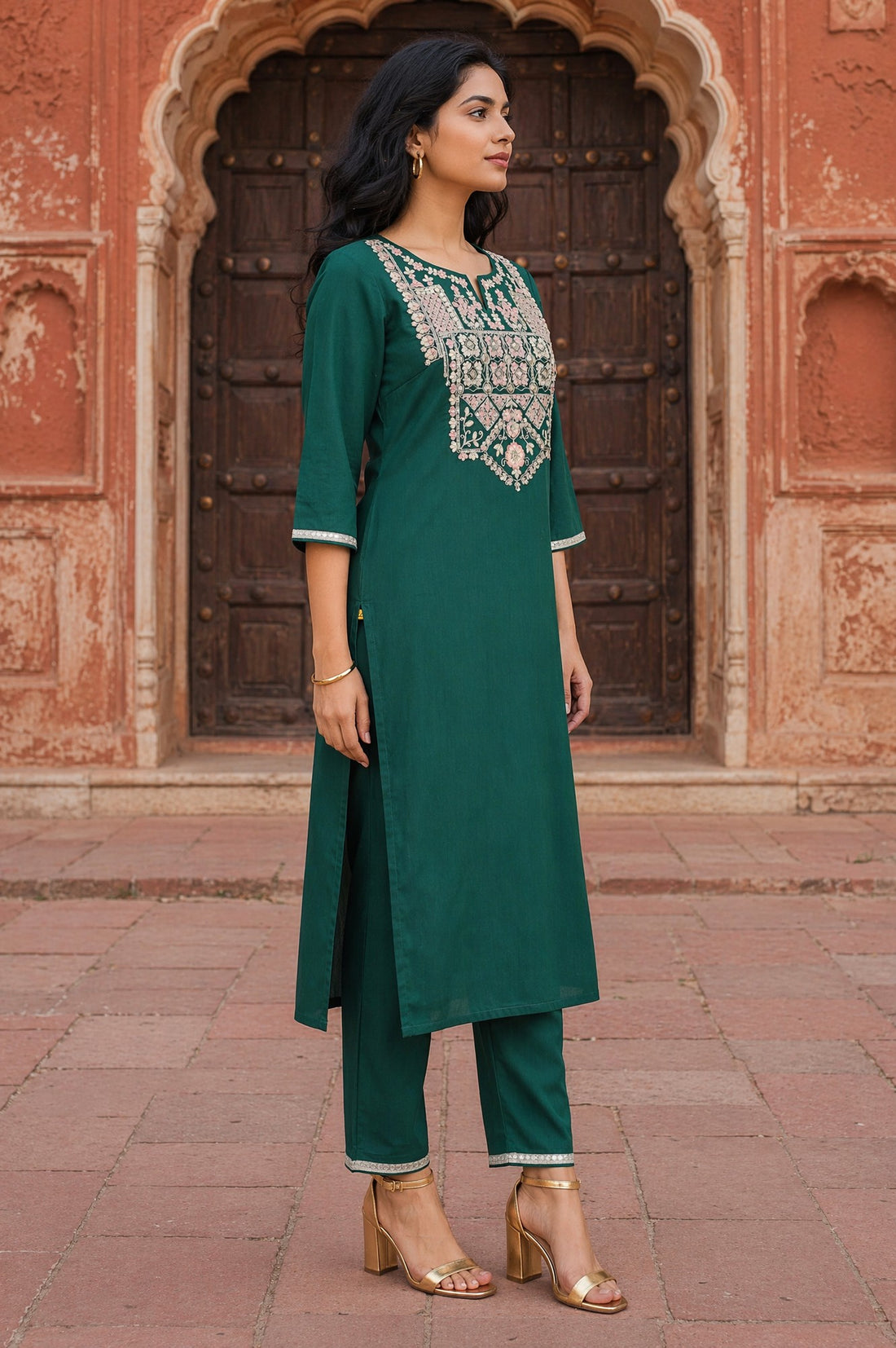 Aurelia Women&