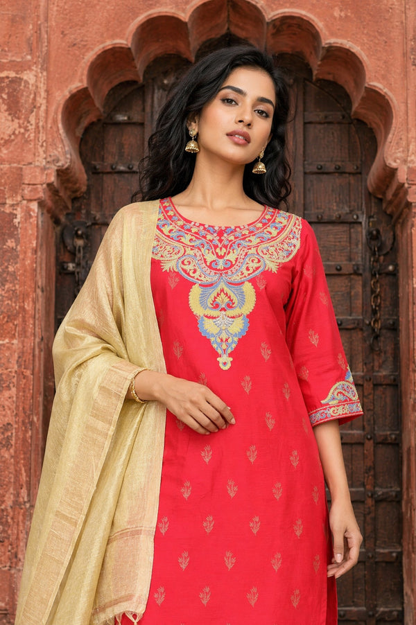 Aurelia Women's Pink Thread Embroidered Straight Kurta with Trousers and Dupatta Set