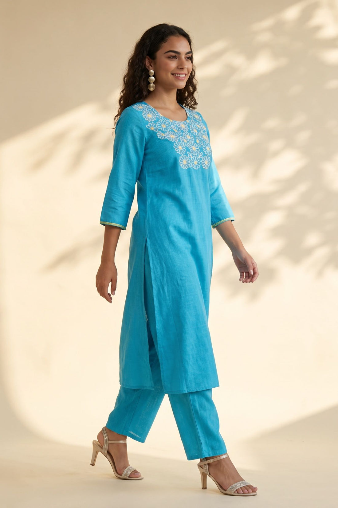 Blue Floral Printed Thread Embroidered Pure Cotton Straight Kurta with Trousers and Dupatta Set