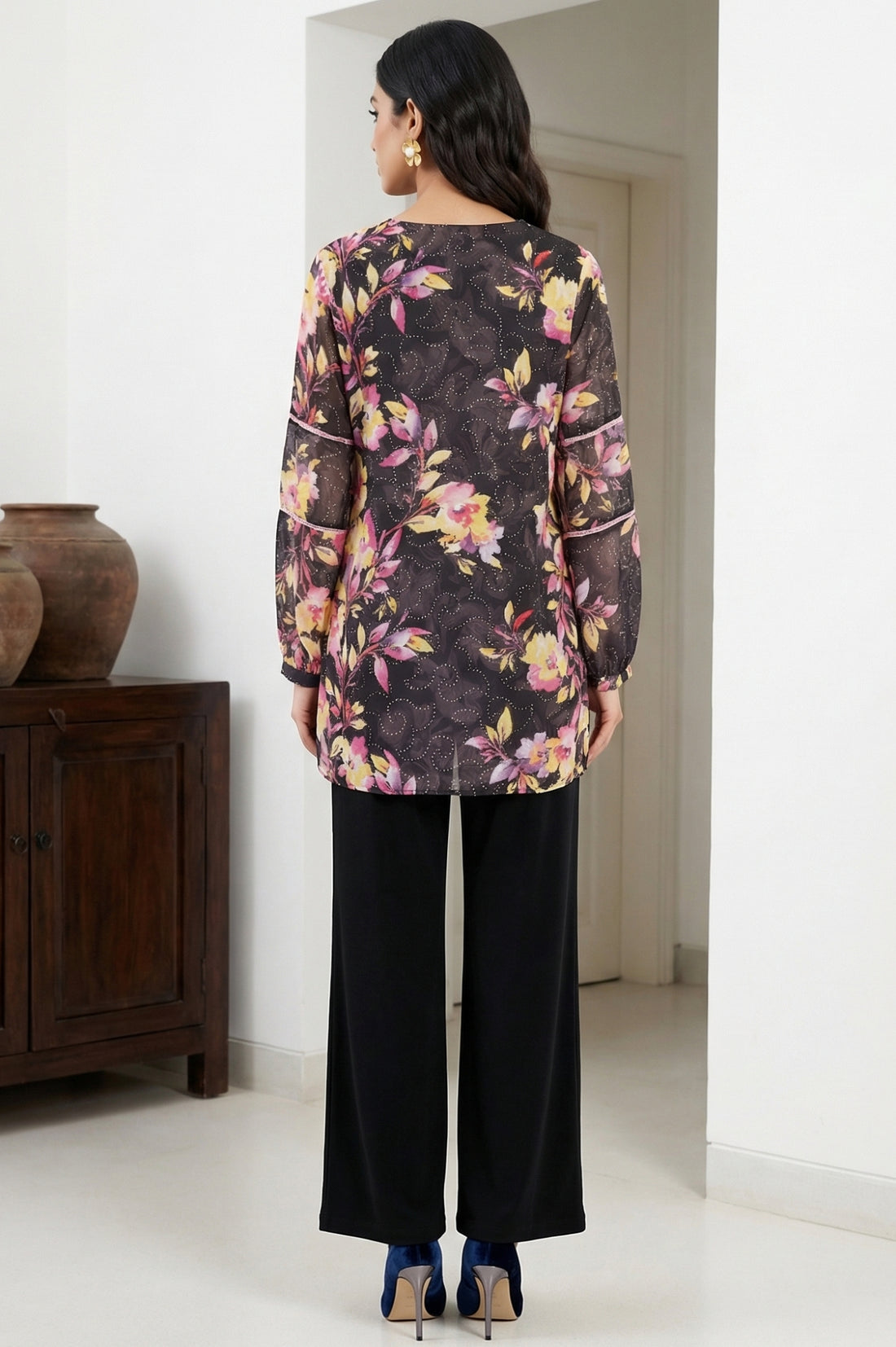 Black Floral Printed Georgette Straight Top