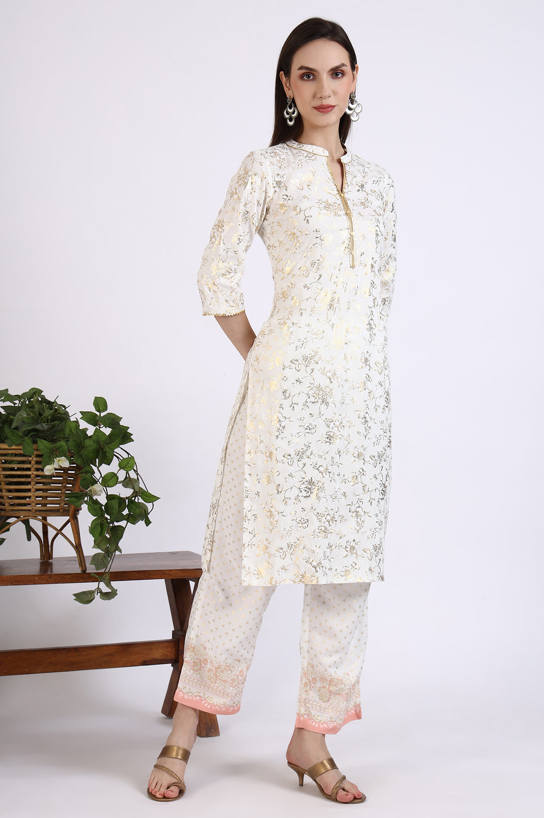 White Foil Floral Printed Rayon Straight Kurta and Trousers Co-ord Set