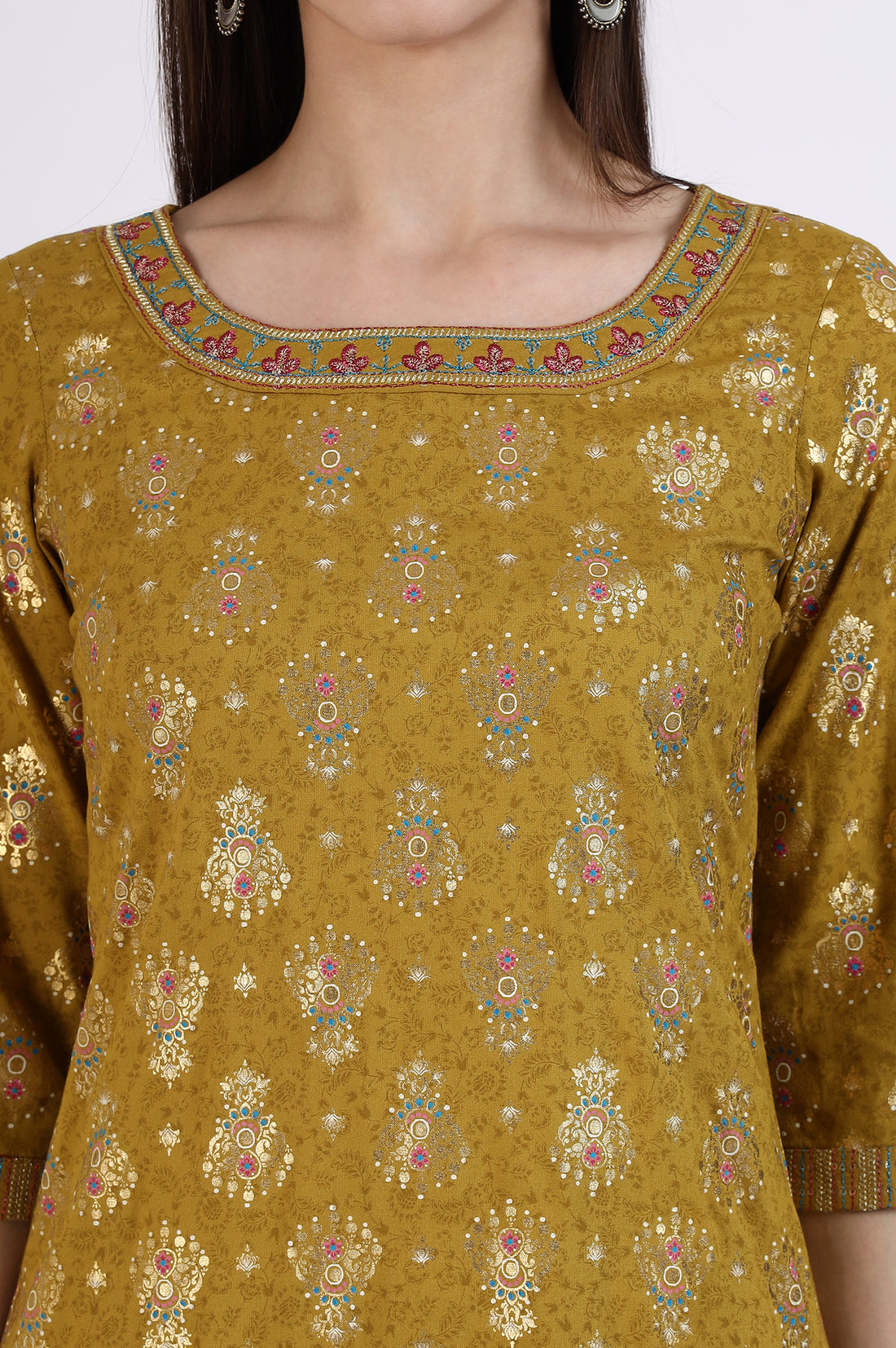 Green Foil Printed Rayon Straight Kurta