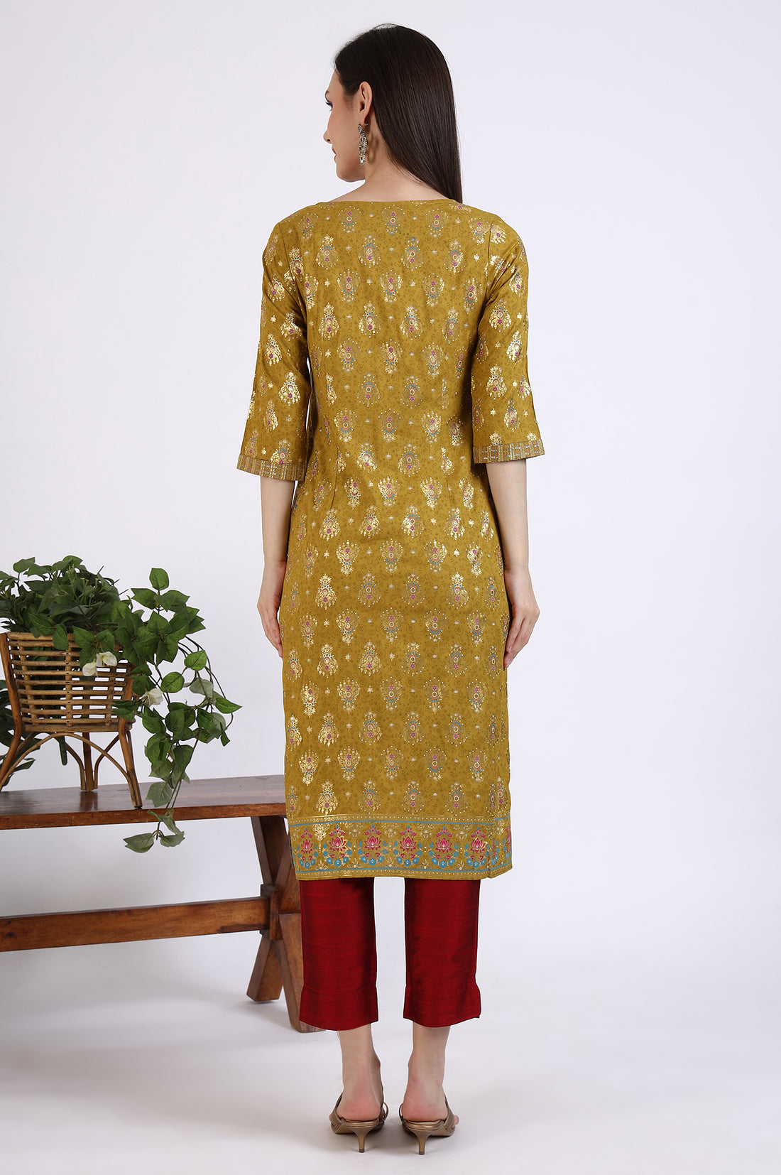 Green Foil Printed Rayon Straight Kurta
