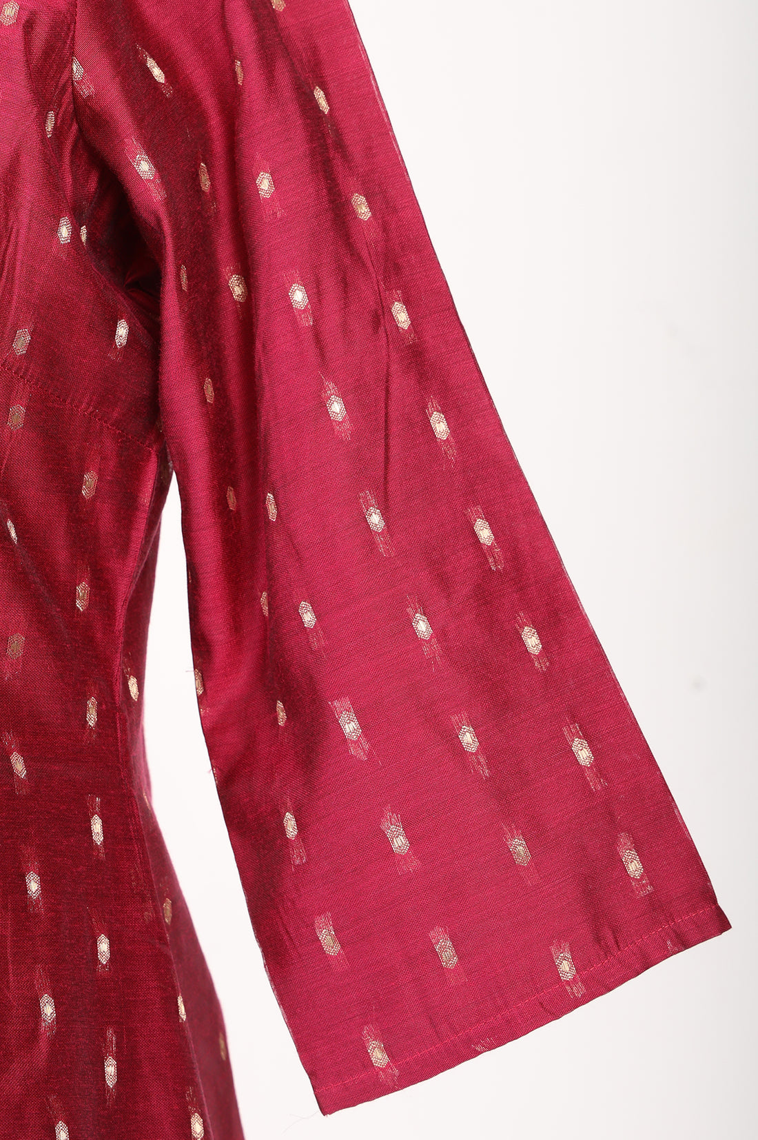 Maroon Thread Embroidered Straight Kurta