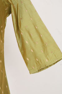 Green Textured Yarn Dyed Embroidered Chanderi A-line Kurta