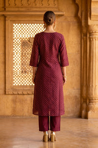 Puple Yarn Dyed Embroidered Chanderi Straight Kurta