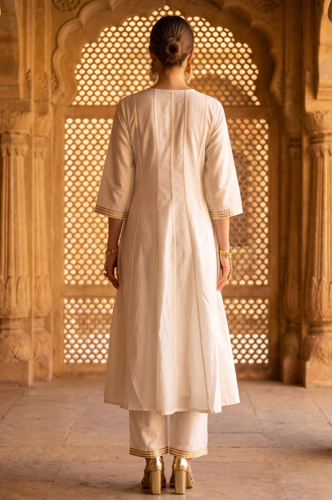 Off White Yarn Dyed Zari Embroidered A-line Kurta