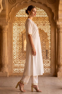 Off White Yarn Dyed Zari Embroidered A-line Kurta