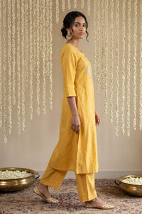 Yellow Embroidered Yarn Dyed Straight Kurta