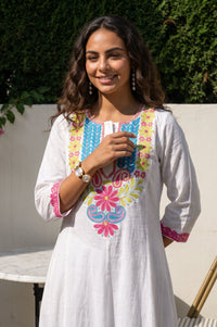 White Embroidered Cotton Flax Flared Kurta
