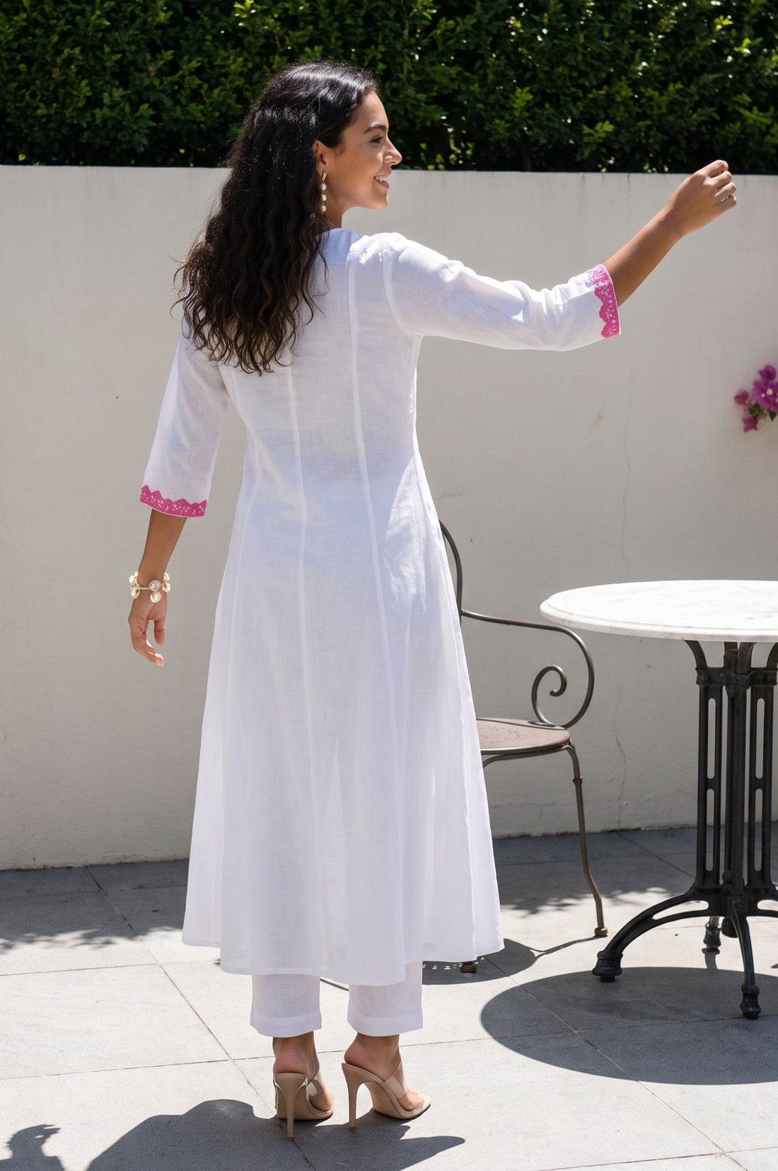 White Embroidered Cotton Flax Flared Kurta