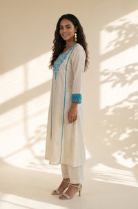 Off White Embroidered Pure Cotton Flared Kurta