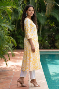 White Ethnic Motifs Pure Cotton A-line Kurta