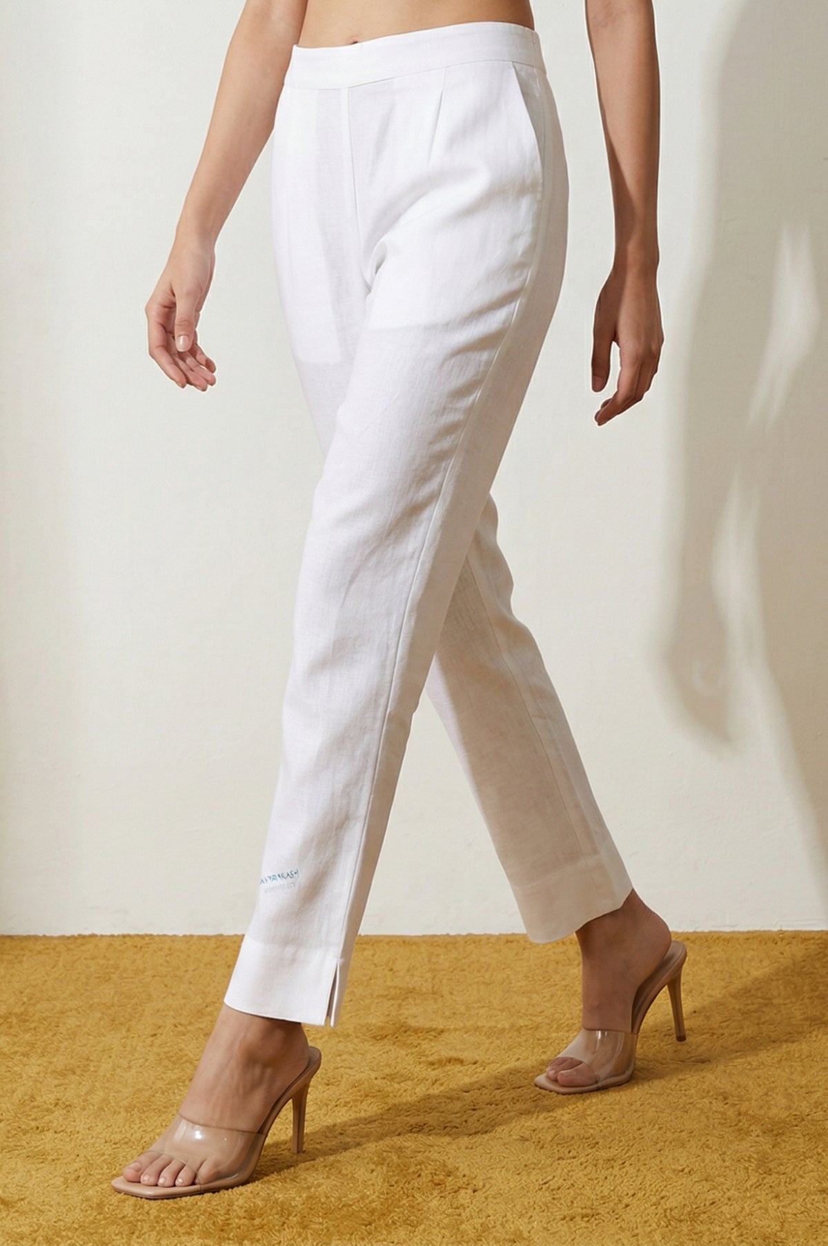 Elleven Women's White Solid Cotton Flax Straight Fit Ankle Length Trousers - S