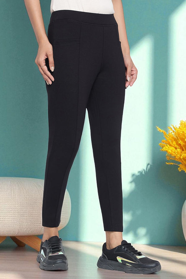 Black Solid Mid Rise Tights in Calf Length