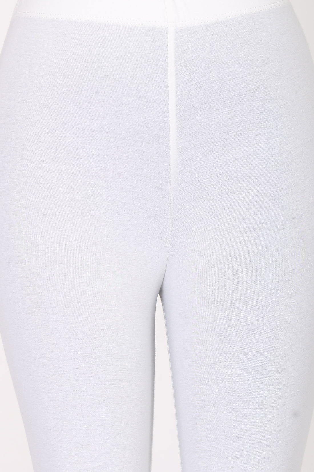 White Skinny Fit Ankle Length Mid Rise Leggings