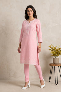 Pink Skinny Fit Ankle Length Mid Rise Leggings