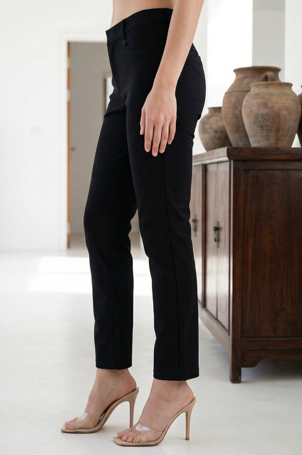 Elleven Women's Black Solid Rayon Blend Slim Fit Ankle Length Pants