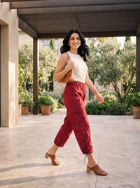 Maroon Solid Pure Cotton Ankle Length Cargo