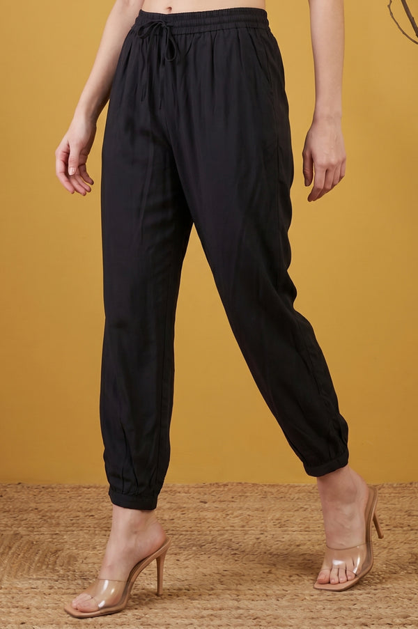 Black Mid Rise Ankle Length Jogger Pants