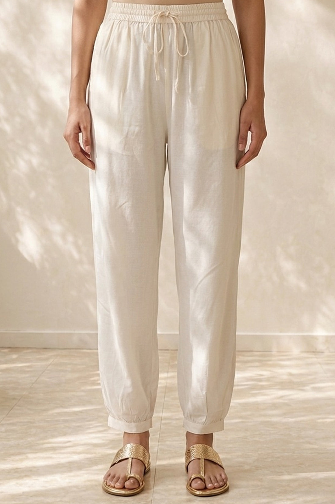 Off White Solid Rayon Relaxed Fit Ankle Length Harem Pants