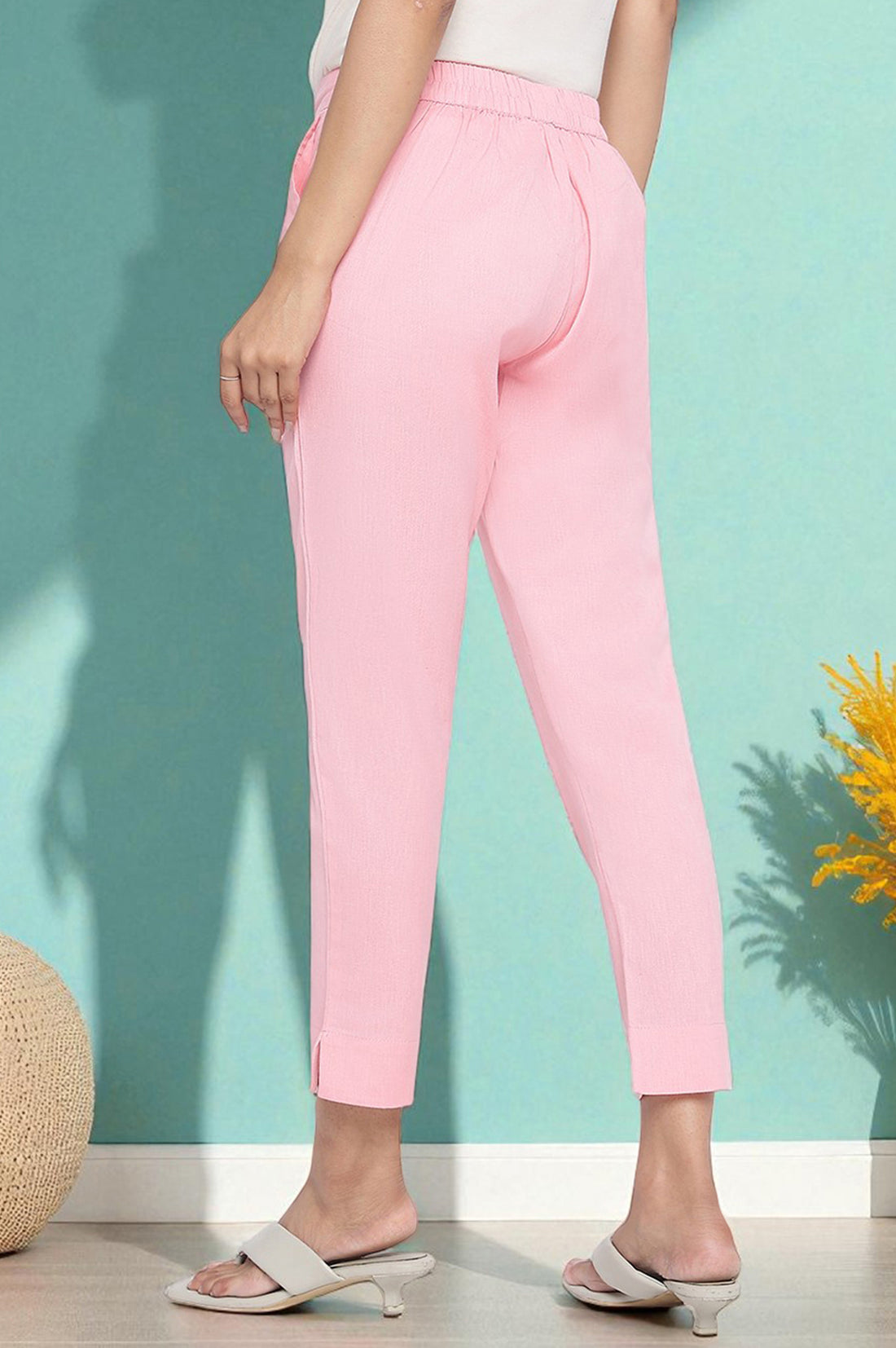 Pink Solid Cotton Flax Trousers in Ankle Length