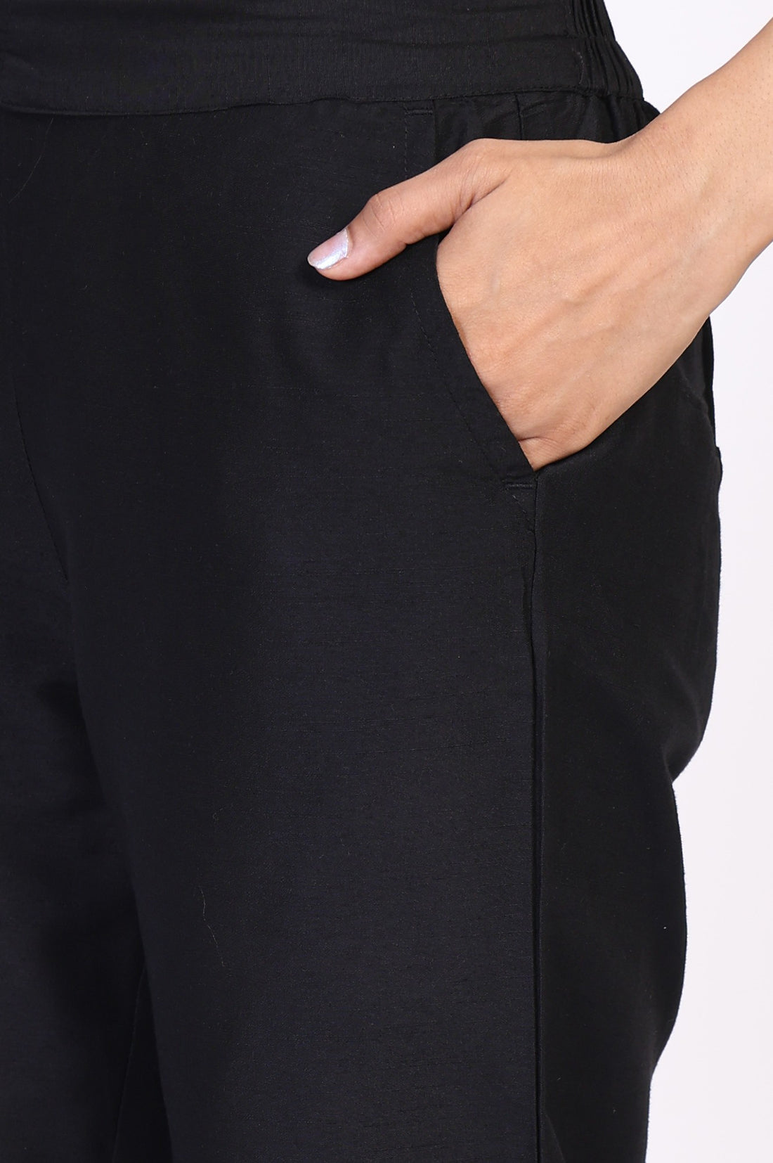Black Solid Slim-Leg Rayon Trouser
