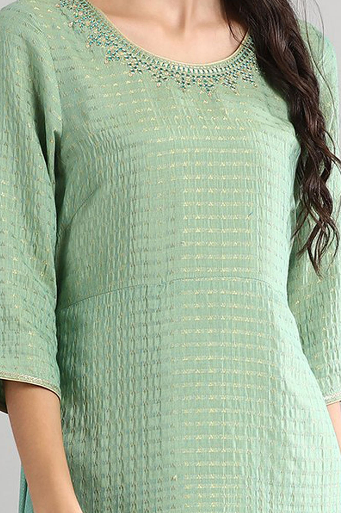 Sea Green Thread Embroidered Rayon Zari Straight Kurta with Tights